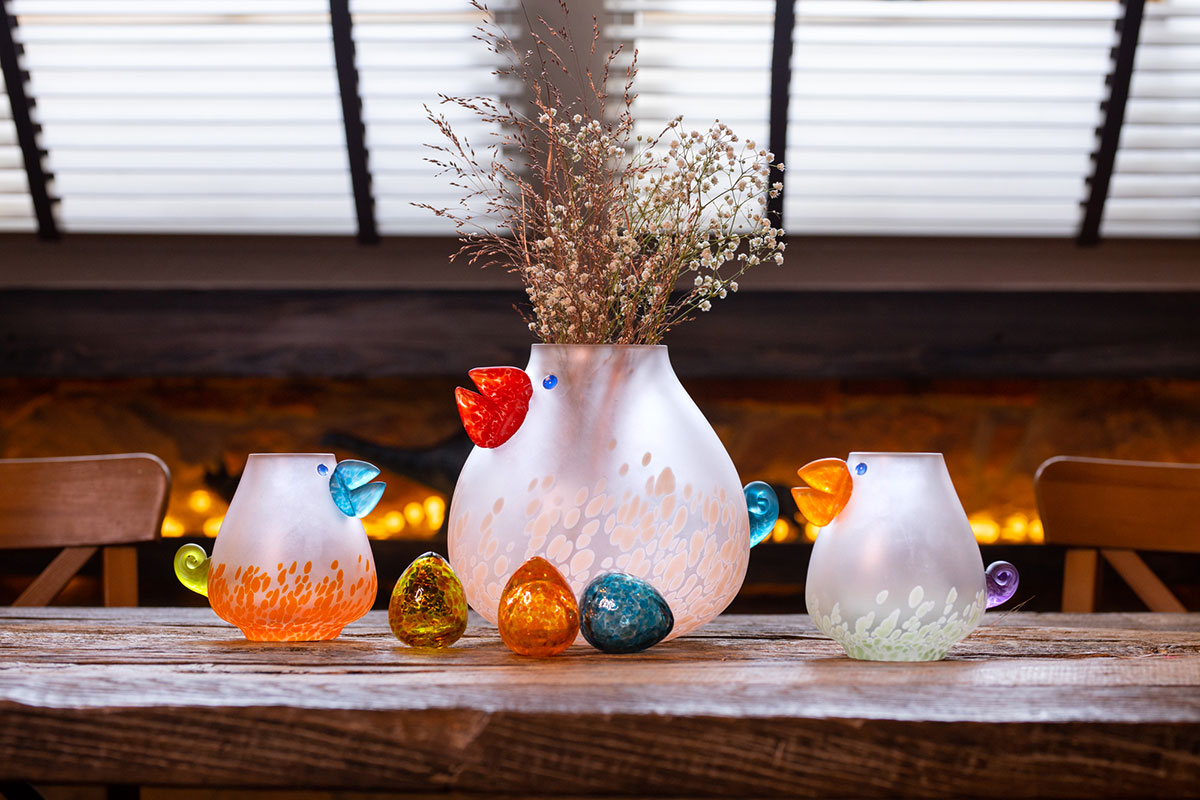 Borowski Glass Chicka Vase Red
