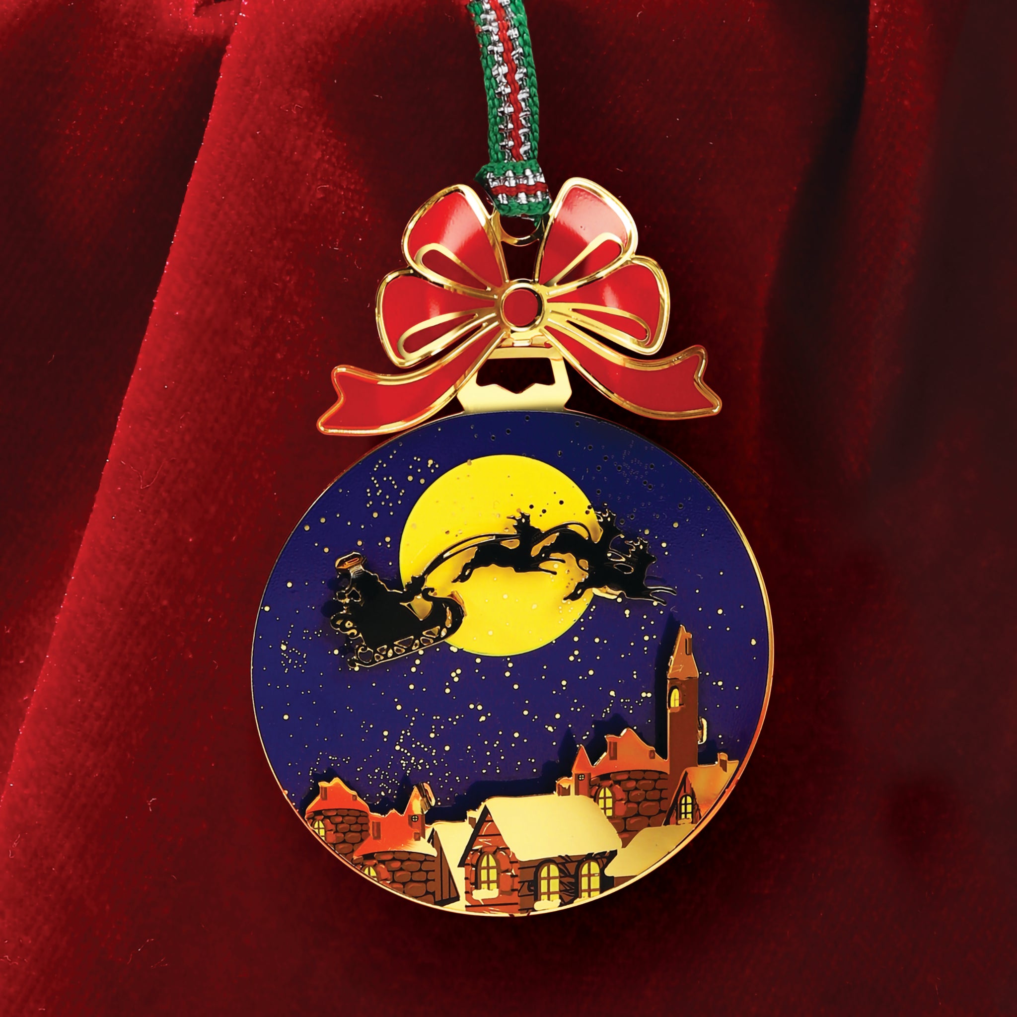 Christmas Gold plated Santa Sleigh tree decoration - NEW