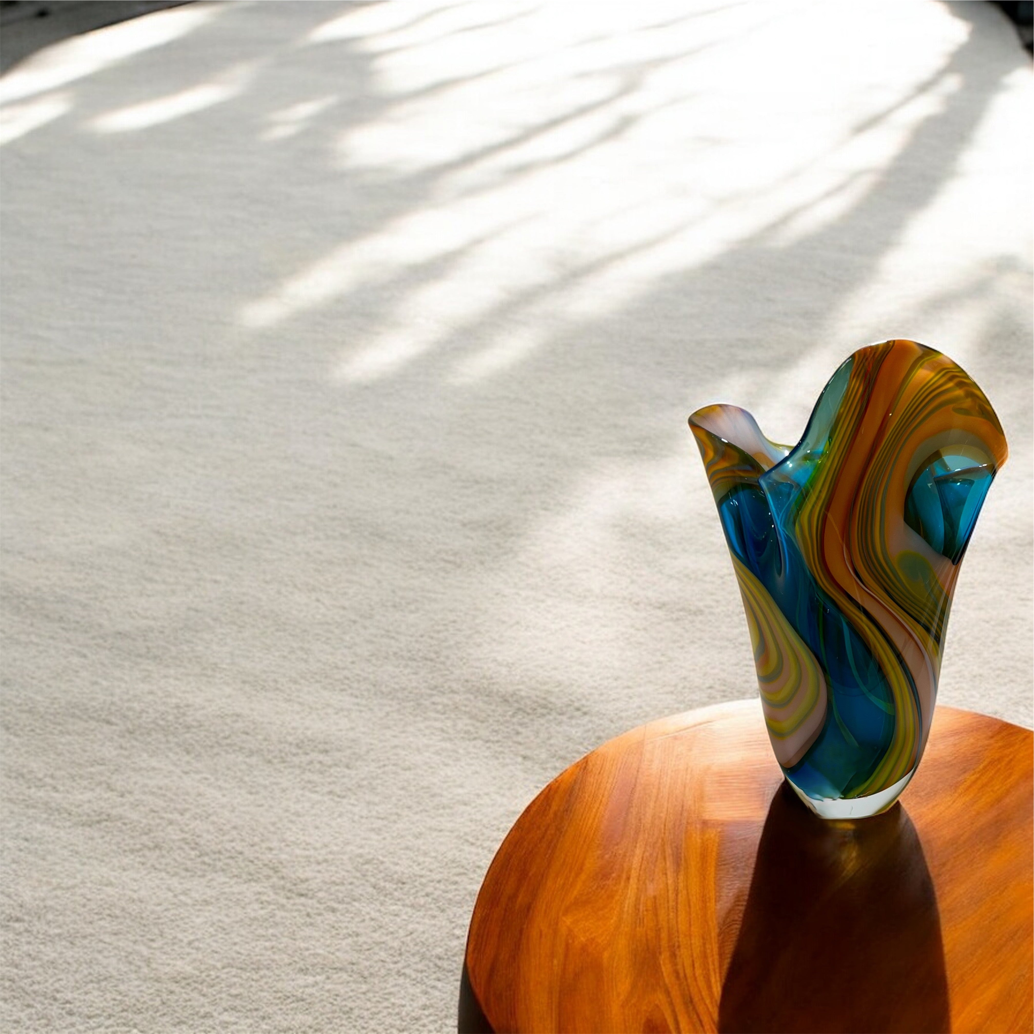 Cascade Flared vase medium