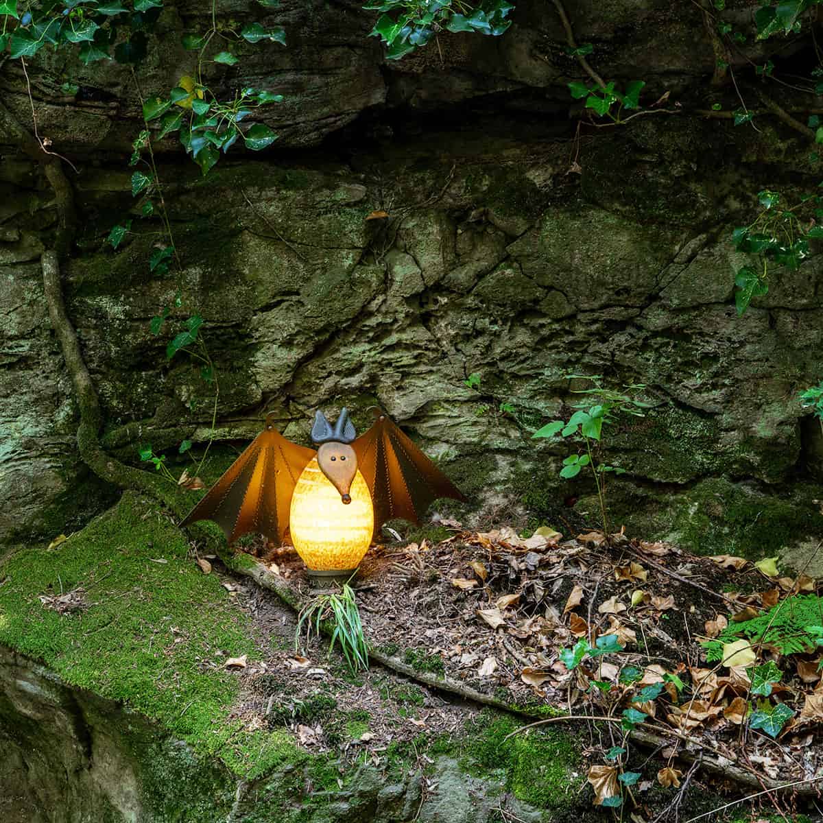 Vampy - light olive LAMP
