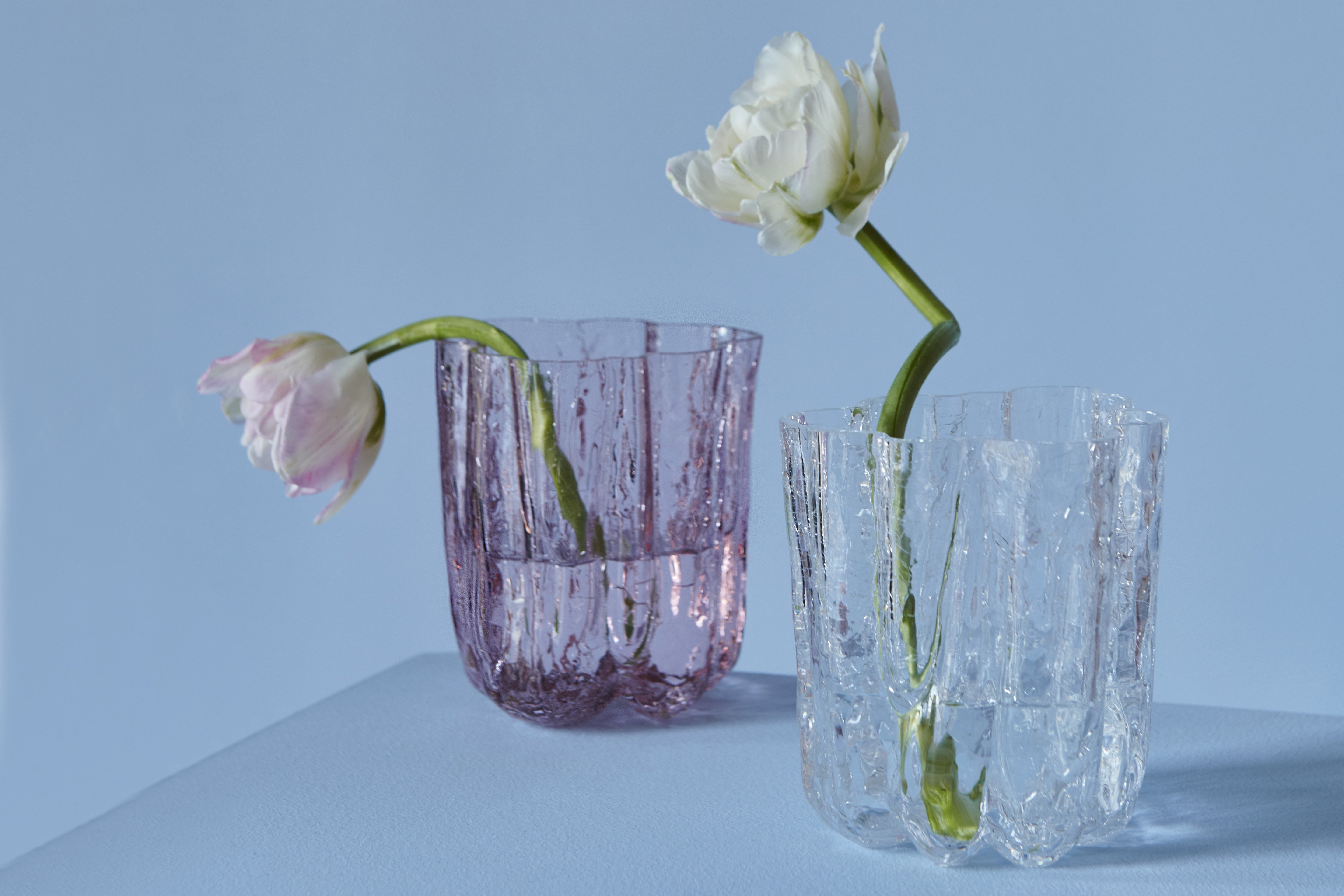 Crackle pink vase - mini