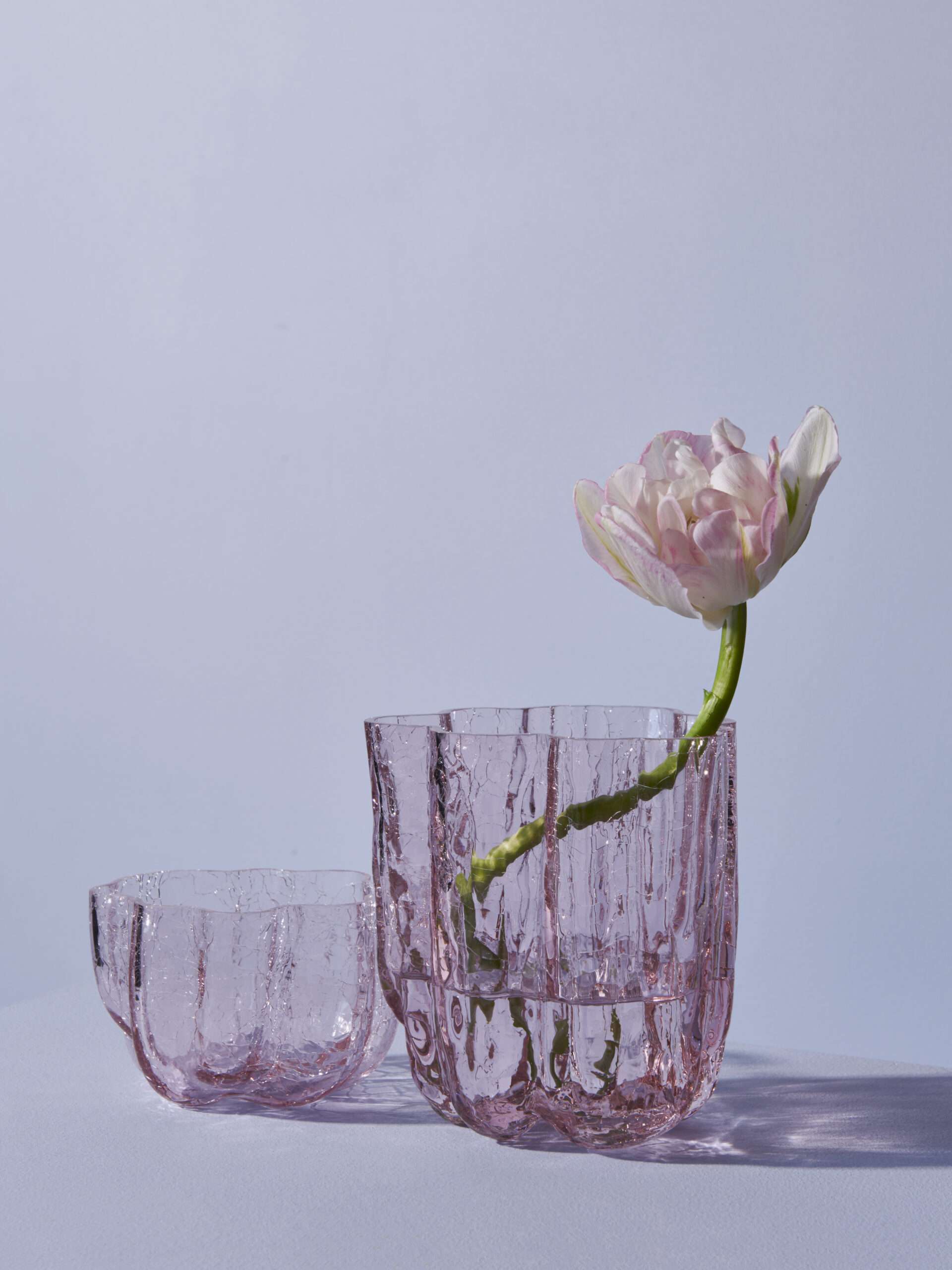 Crackle pink votive