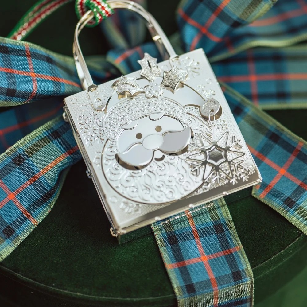 Christmas Santa tree decoration - NEW