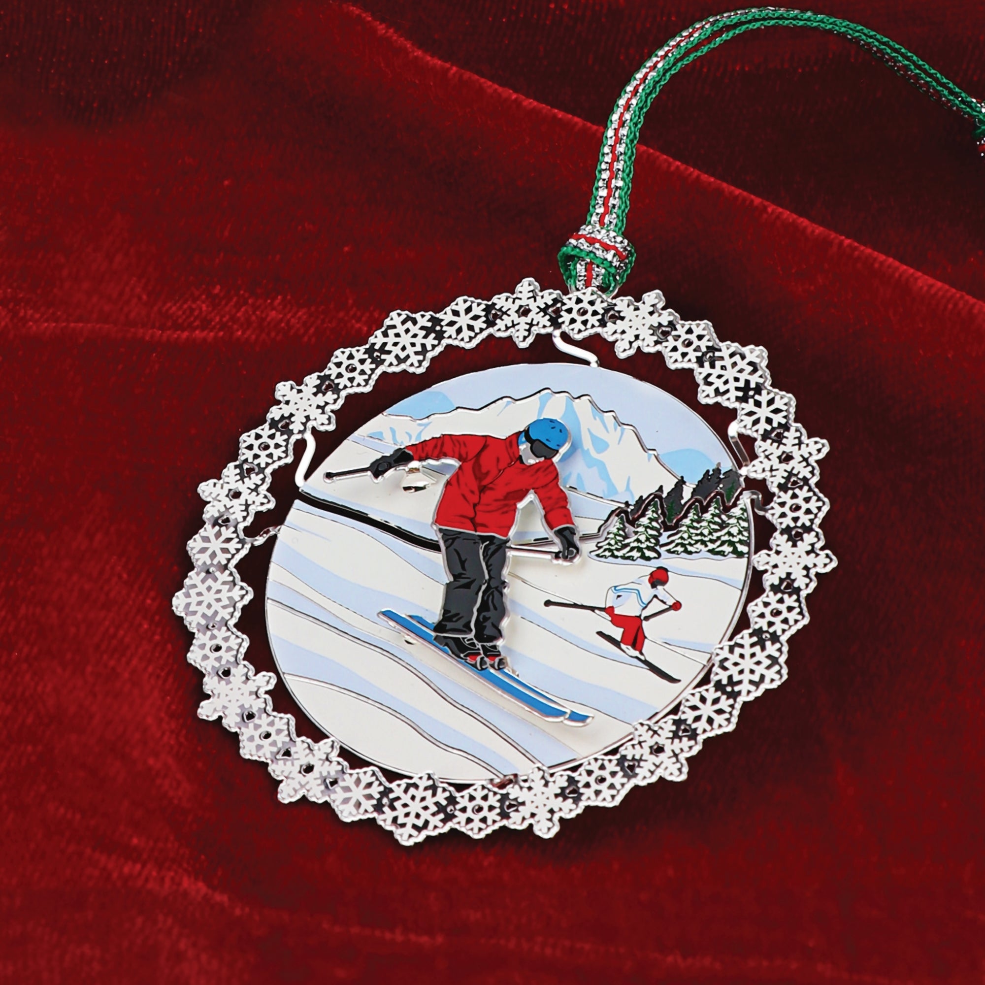 Christmas tree decoration - on the Piste  - NEW