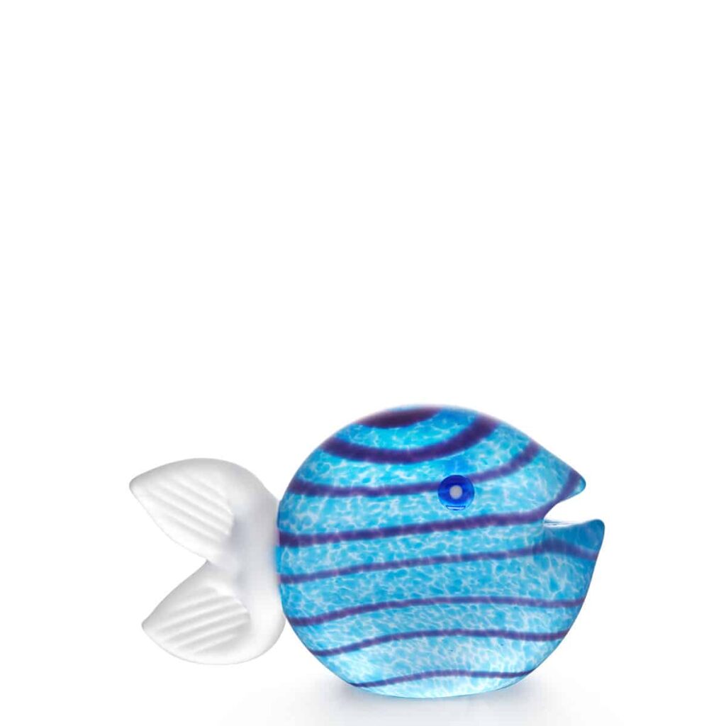 Snippy small blue